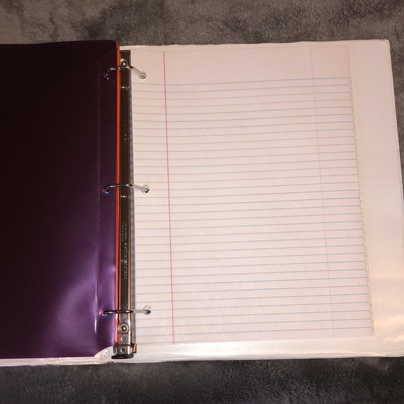 Binders with a few markings - Picture 3 of 5